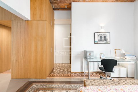 4 bedrooms apartment for sale in Barcelona, Catalonia, Spain № 8796 - photo 18
