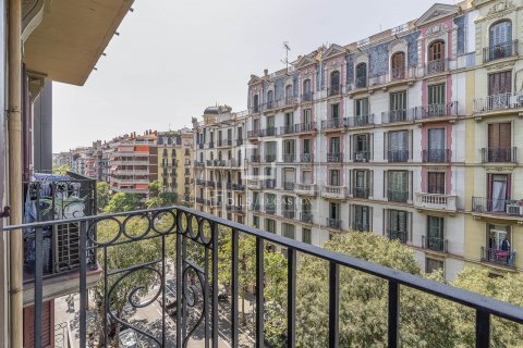2 bedrooms apartment for sale in Barcelona, Catalonia, Spain № 8797 - photo 14