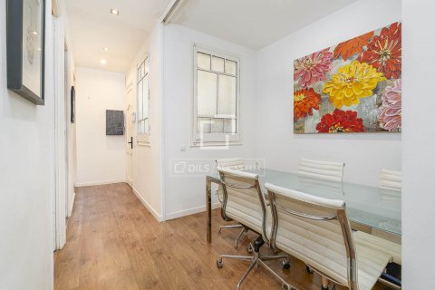 2 bedrooms apartment for sale in Barcelona, Catalonia, Spain № 8797 - photo 8