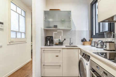 2 bedrooms apartment for sale in Barcelona, Catalonia, Spain № 8797 - photo 22