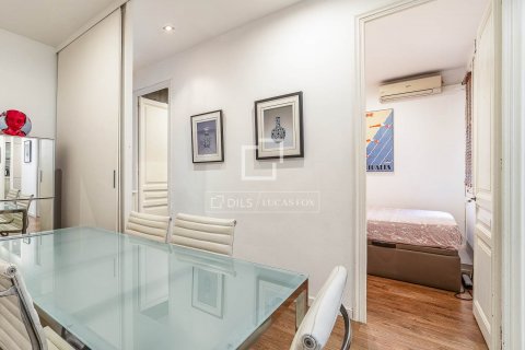 2 bedrooms apartment for sale in Barcelona, Catalonia, Spain № 8797 - photo 16