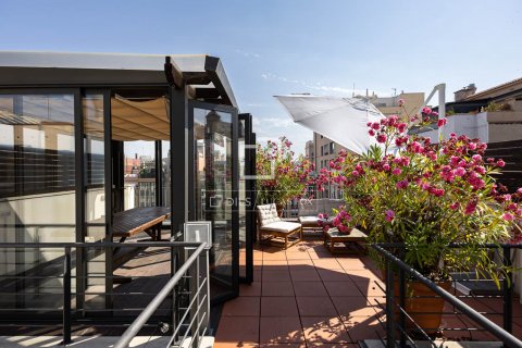 2 bedrooms penthouse for sale in Barcelona, Catalonia, Spain № 8800 - photo 27