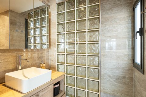 2 bedrooms penthouse for sale in Barcelona, Catalonia, Spain № 8800 - photo 7