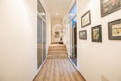 1 bedroom apartment for sale in Barcelona, Catalonia, Spain № 7833 - photo 17