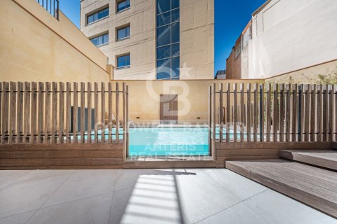 3 chambres apartment à vendre à Barcelona, Catalonia, Spain № 7837 - photo 3