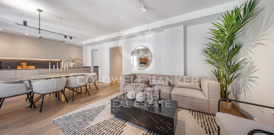 3 chambres apartment à vendre à Barcelona, Catalonia, Spain № 7837