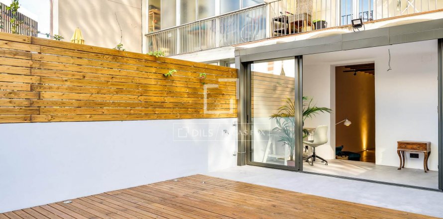 1 bedroom apartment for sale in Barcelona, Catalonia, Spain № 8740