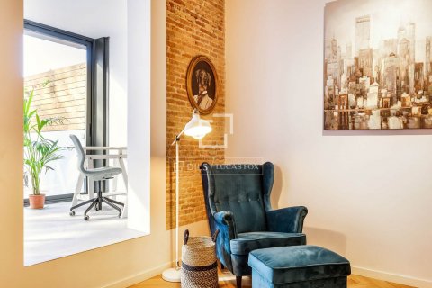 1 bedroom apartment for sale in Barcelona, Catalonia, Spain № 8740 - photo 11