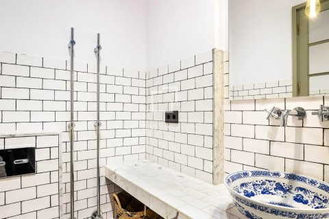1 bedroom apartment for sale in Barcelona, Catalonia, Spain № 8740 - photo 27