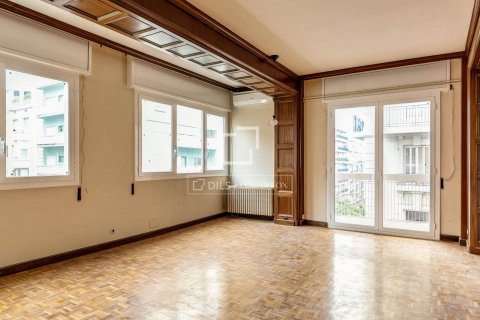 4 bedrooms apartment for sale in Barcelona, Catalonia, Spain № 8738 - photo 2