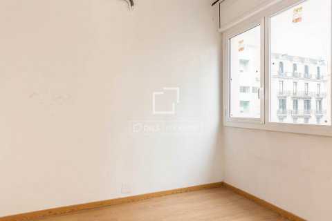 4 bedrooms apartment for sale in Barcelona, Catalonia, Spain № 8738 - photo 15