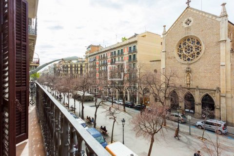 3 bedrooms apartment for sale in Barcelona, Catalonia, Spain № 8739 - photo 19