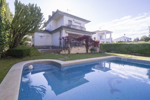 4 bedrooms house for sale in Coma-Ruga, Tarragona, Catalonia, Spain № 3635