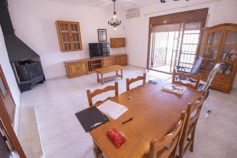 6 bedrooms house for sale in Coma-Ruga, Tarragona, Catalonia, Spain № 3634 - photo 4