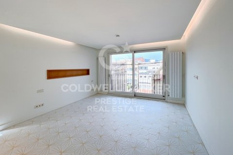 2 bedrooms apartment for sale in Barcelona, Catalonia, Spain № 6054 - photo 15