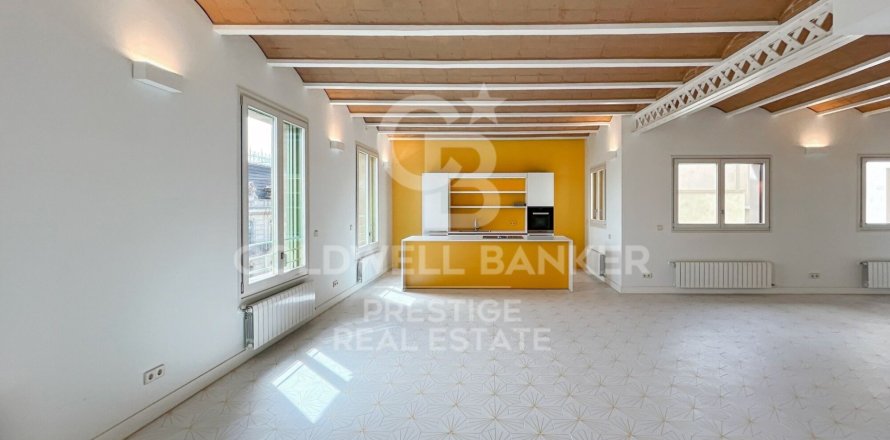 2 bedrooms apartment for sale in Barcelona, Catalonia, Spain № 6054