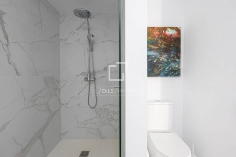 1357 sq.m. commercial property for sale in Barcelona, Catalonia, Spain № 8643 - photo 27