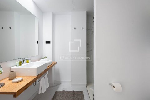 1357 sq.m. commercial property for sale in Barcelona, Catalonia, Spain № 8643 - photo 26
