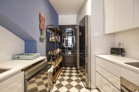 1 bedroom apartment for sale in Barcelona, Catalonia, Spain № 8644 - photo 12