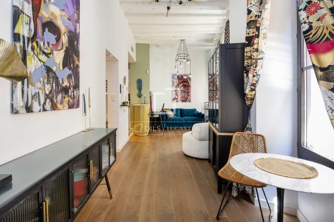 1 bedroom apartment for sale in Barcelona, Catalonia, Spain № 8644 - photo 2