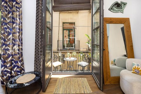 1 bedroom apartment for sale in Barcelona, Catalonia, Spain № 8644 - photo 4