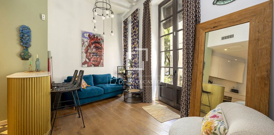 1 bedroom apartment for sale in Barcelona, Catalonia, Spain № 8644