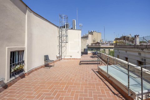 1 bedroom apartment for sale in Barcelona, Catalonia, Spain № 8644 - photo 26