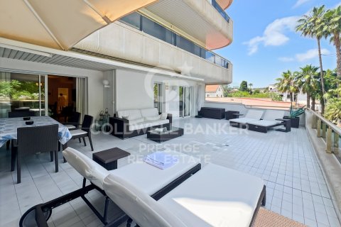 3 bedrooms apartment for sale in Sitges, Barcelona, Catalonia, Spain № 5651