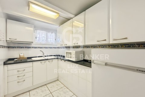 2208 sq.m. hotel for sale in Llanca, Girona, Catalonia, Spain № 5655 - photo 24