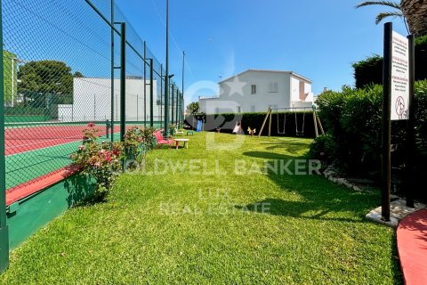 2208 sq.m. hotel for sale in Llanca, Girona, Catalonia, Spain № 5655 - photo 10