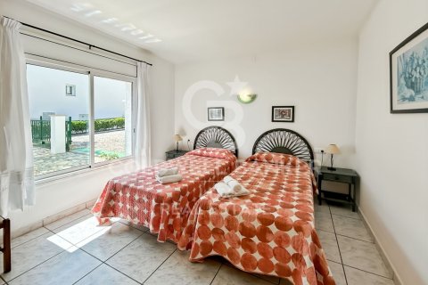 2208 sq.m. hotel for sale in Llanca, Girona, Catalonia, Spain № 5655 - photo 22