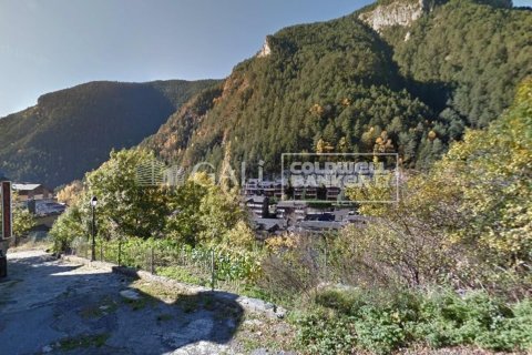 458 sq.m. land plot for sale in Principado De Andorra (Ninguna Poblacion Tiene C.P.), Lleida, Catalonia, Spain № 5654 - photo 2