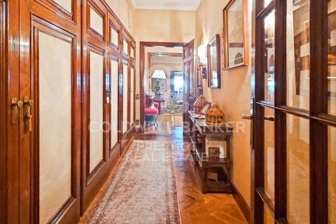 Купить квартиру в Барселона, Испания с 7 спален, 512м², № 5652 - фото 23