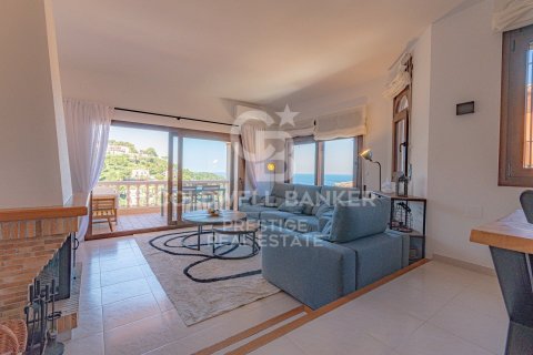 4 bedrooms townhouse for sale in Begur, Girona, Catalonia, Spain № 7718 - photo 6