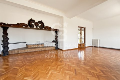 12 bedrooms villa for sale in Sant Just Desvern, Barcelona, Catalonia, Spain № 7714 - photo 19