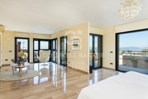 5 bedrooms house for rent in Esplugues de Llobregat, Barcelona, Catalonia, Spain № 8021 - photo 12