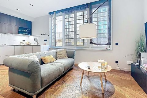 2 chambres apartment à vendre à Barcelona, Catalonia, Spain № 8022 - photo 6