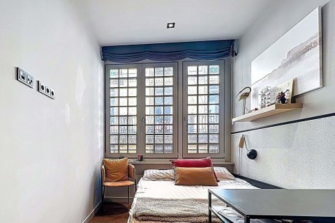 2 chambres apartment à vendre à Barcelona, Catalonia, Spain № 8022 - photo 14