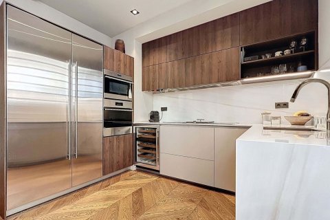 2 chambres apartment à vendre à Barcelona, Catalonia, Spain № 8022 - photo 3