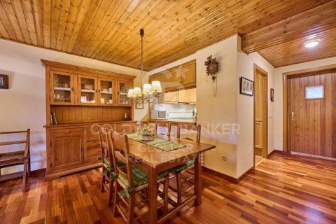 2 bedrooms apartment for rent in Catalonia, Spain № 8020 - photo 15