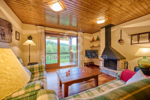 2 bedrooms apartment for rent in Catalonia, Spain № 8020 - photo 5