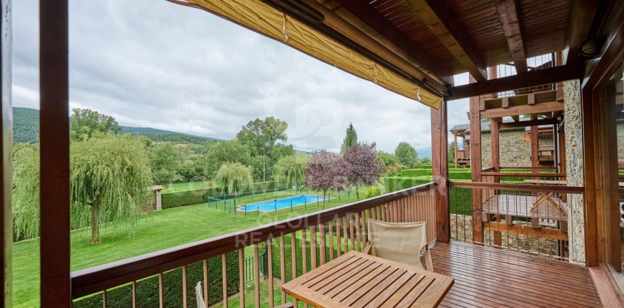 2 bedrooms apartment for rent in Catalonia, Spain № 8020
