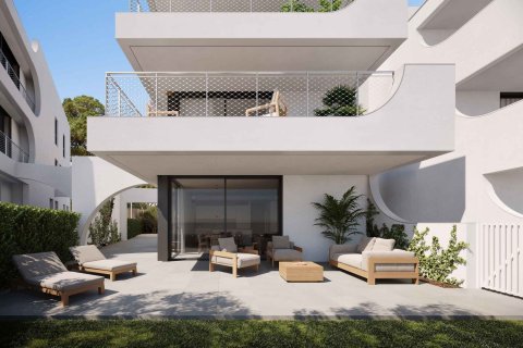 3 bedrooms apartment for sale in Salou, Tarragona, Catalonia, Spain № 8025 - photo 2