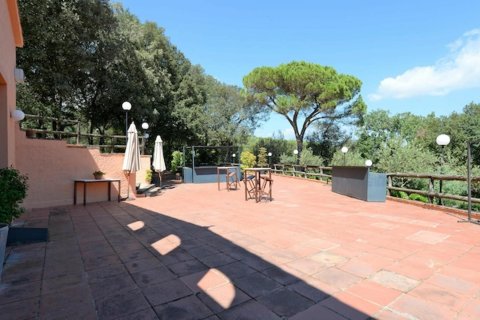 15 bedrooms house for sale in Vallgorguina, Barcelona, Catalonia, Spain № 1642 - photo 24