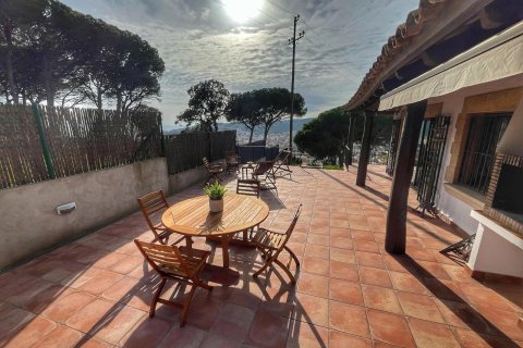 5 bedrooms house for sale in Sant Feliu de Guixols, Girona, Catalonia, Spain № 1643 - photo 9