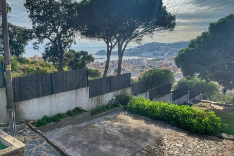 5 bedrooms house for sale in Sant Feliu de Guixols, Girona, Catalonia, Spain № 1643 - photo 6