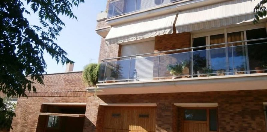 5 chambres villa à vendre à Martorell, Barcelona, Catalonia, Spain № 1148