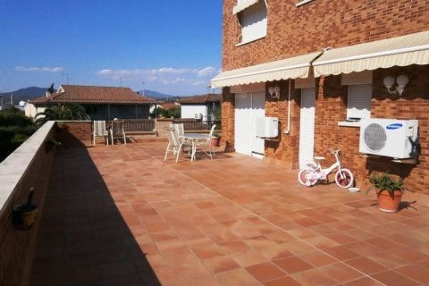 5 chambres villa à vendre à Martorell, Barcelona, Catalonia, Spain № 1148 - photo 3
