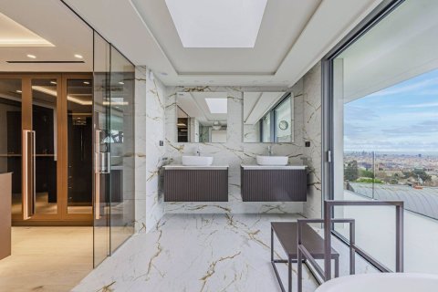 6 bedrooms villa for sale in Pedralbes, Barcelona, Catalonia, Spain № 1147 - photo 20