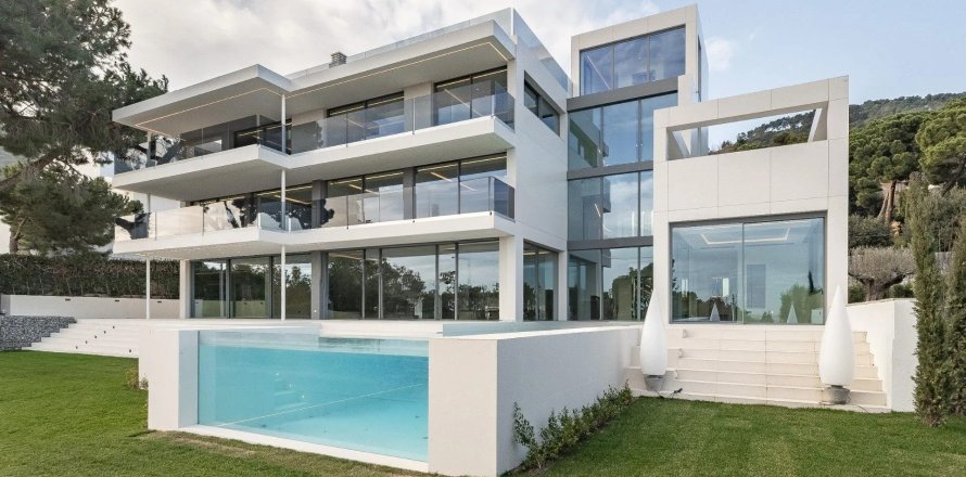 6 bedrooms villa for sale in Pedralbes, Barcelona, Catalonia, Spain № 1147